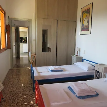 Villa Iguana Votsi *